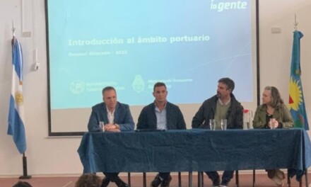 AGP apoya la capacitación en temas portuarios