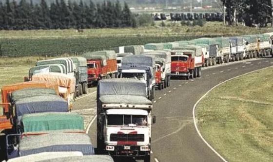 Se duplicó el movimiento de camiones en los puertos de Rosario