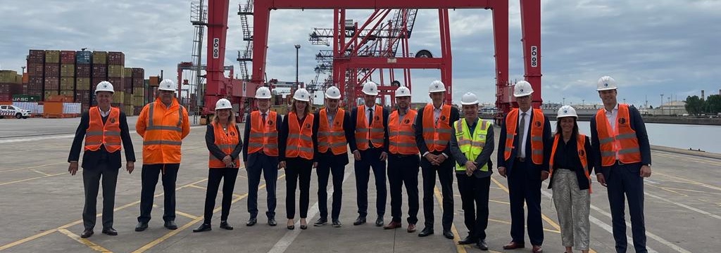 <strong>El Puerto de Dock Sud recibió a la delegación de Países Bajos</strong>