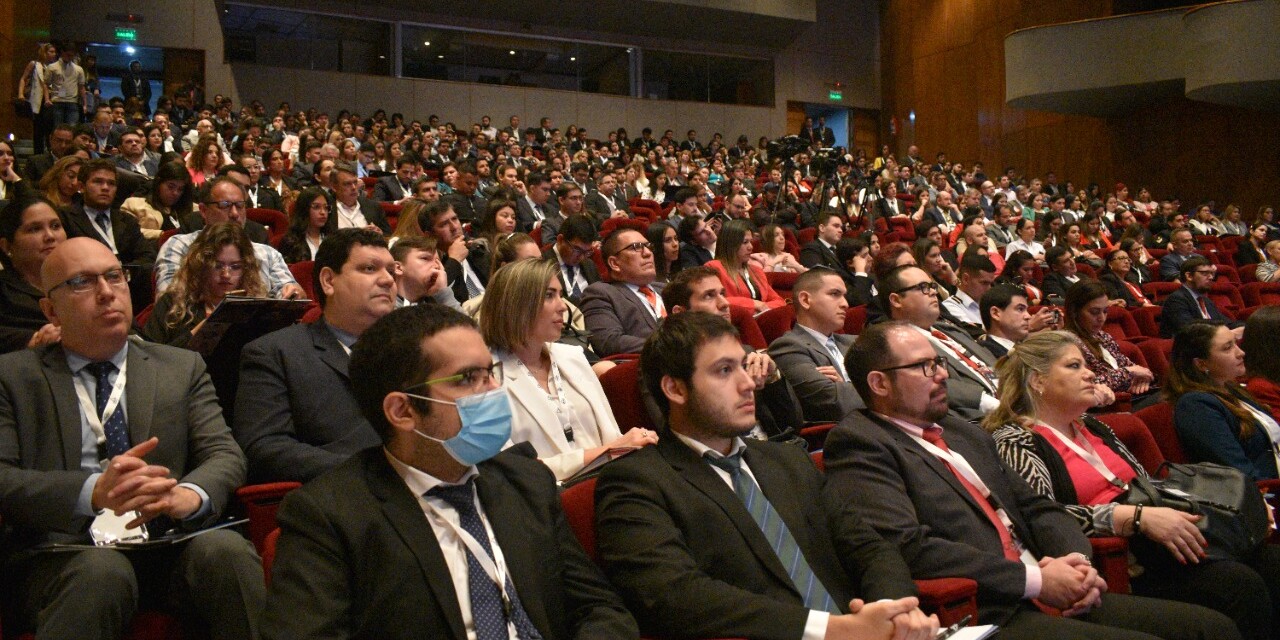 La trilogía que propone una nueva vía navegable fue presentada en Paraguay