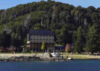 En el Lago Nahuel Huapi licitarán la concesión de Puerto y Marina Bahía López