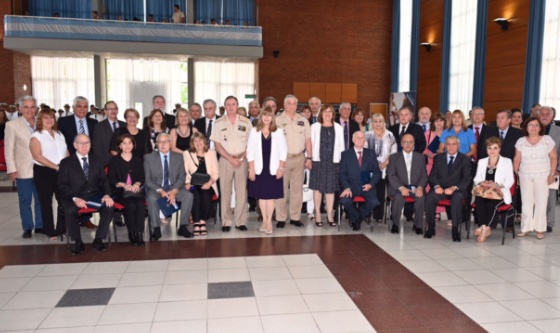 Oficiales de la Prefectura celebraron sus Bodas de Oro y Plata con la Institución