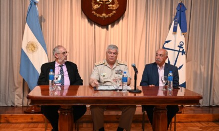La Prefectura Naval Argentina participó en el cierre del 32° Seminario Internacional de Puertos, Vías Navegables, Transporte Multimodal y Comercio Exterior