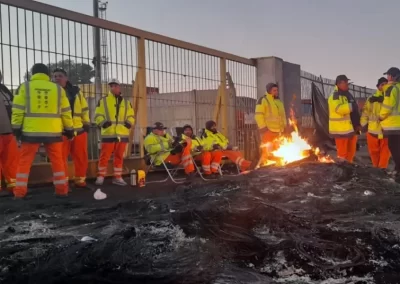 Estibadores se declaran en alerta y convocan a un paro nacional en puertos cerealeros