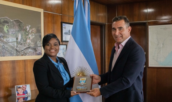 Transporte: el subsecretario Hogan recibió a autoridades de Bahamas