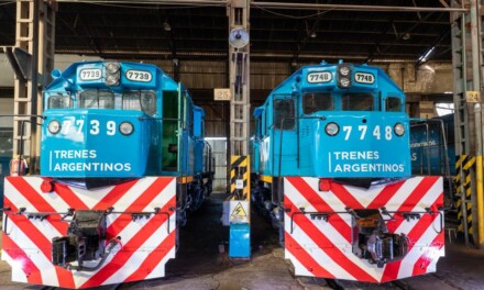Trenes Argentinos se moderniza con repuestos y locomotoras chinas