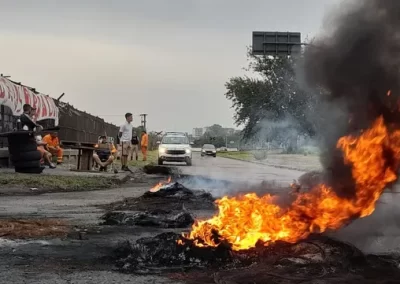 Terminal Puerto Rosario: los trabajadores siguen sin ingresar y la empresa habla de “huelga ilegal”