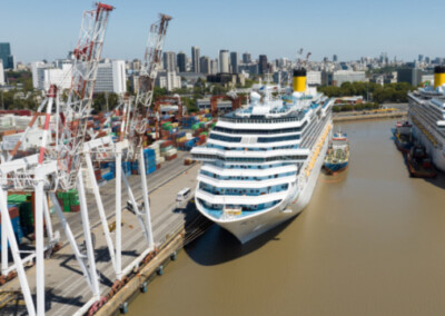 4 cruceros y más de 12 mil turistas recibió el Puerto de Buenos Aires 