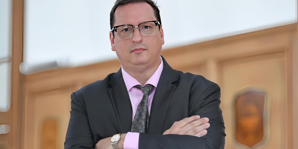 El Puerto de San Nicolás invita a participar de una charla con Hernán Brienza