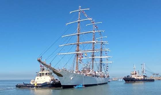 La fragata “Libertad” se encuentra en el Puerto Bahía Blanca&nbsp;