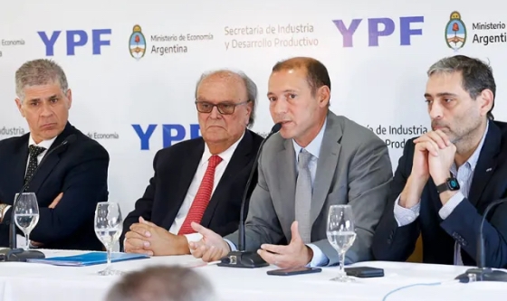 Paquete de medidas por $35.000 millones para la industrialización de la cadena del petróleo y gas
