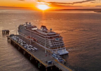 El Viking Jupiter amarró en Puerto Madryn después de haber parado en Mar del Plata por una emergencia a bordo