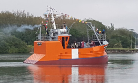 Se “hizo a la mar” un nuevo barco construido en Quequén