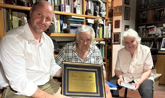 <strong>Leonardo Salom visitó al ex presidente uruguayo José “Pepe” Mujica</strong>