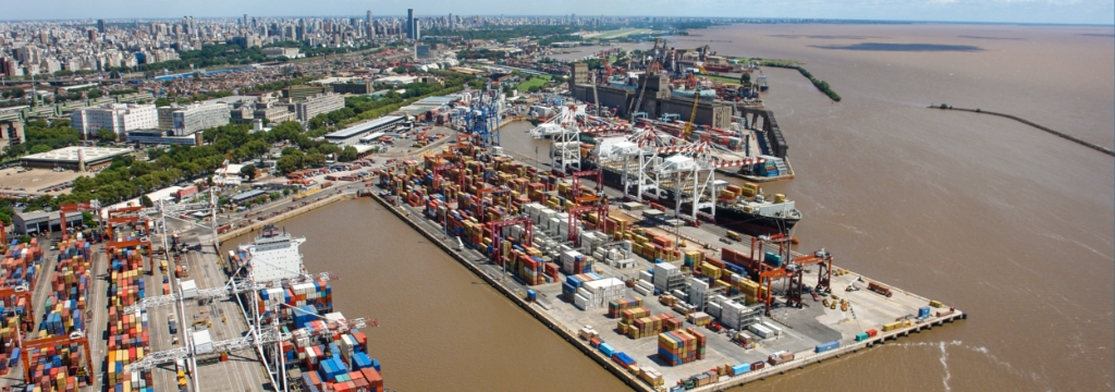 <strong>El Puerto de Buenos Aires incrementó sus cargas totales y el movimiento de contenedores</strong>