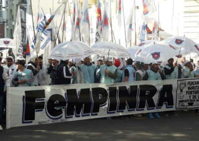 La FeMPINRA se declaró en alerta y movilización ante el fracaso la paritaria con los puertos privados