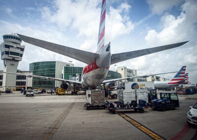 Depósitos verticales, la solución para evitar la congestión en el Aeropuerto de Miami