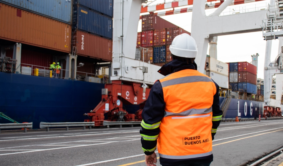 Puerto de Buenos Aires: Nuevo decreto para llamar a licitación, garantizar puestos de trabajo y evitar un monopolio