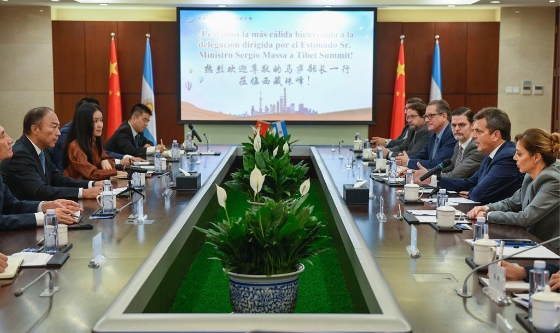 Inversiones millonarias en la minería argentina confirmaron tres empresas chinas