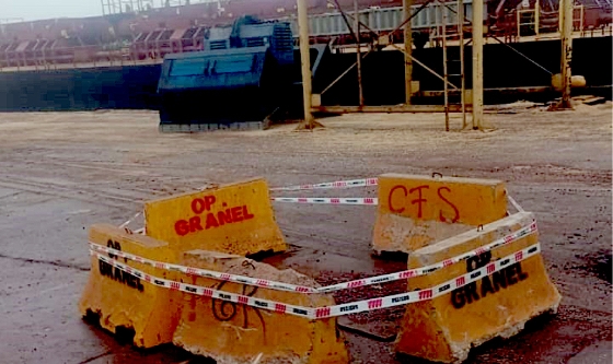 Puerto de Rosario: un barco provocó un socavón en el muelle