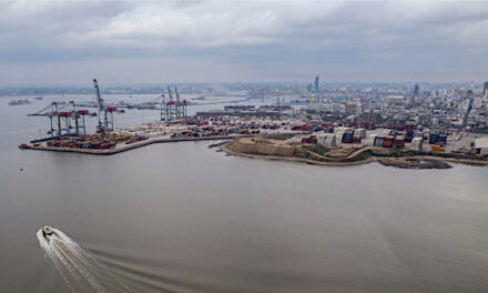 Argentina pone freno al proyecto de dragado en el puerto de Montevideo debido a la falta de información