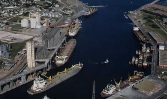Puerto Quequén: ingresaron 21 buques y aumentó las toneladas exportadas