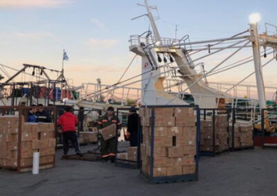 Por amenaza de paro en Puerto Deseado redirigen los barcos a Madryn