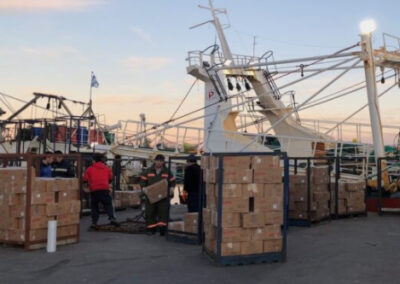 Estibadores paralizan los puertos argentinos