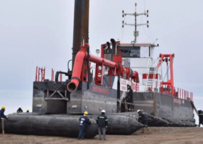 Comenzó el dragado del río Chubut en Puerto Rawson