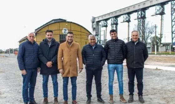 Autoridades nacionales y provinciales  recorrieron las obras de dragado en el puerto de San Pedro