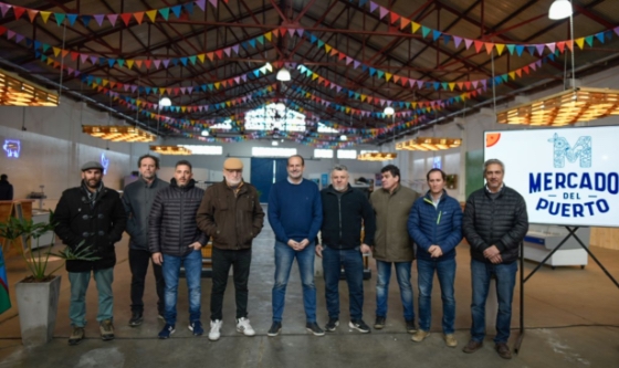Comienza a funcionar el Mercado del Puerto de Bahía Blanca e inauguran el Faro Pampa Azul