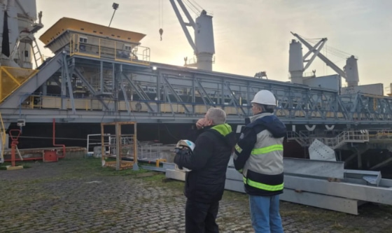 El Presidente del Consorcio de Gestión de Puerto Quequén, Jorge Alvaro, celebra la reactivación de la terminal Pier Doce