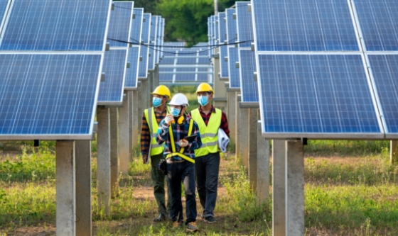 La UNCTAD pide apoyo urgente a los países en desarrollo para atraer inversiones masivas en energía limpia