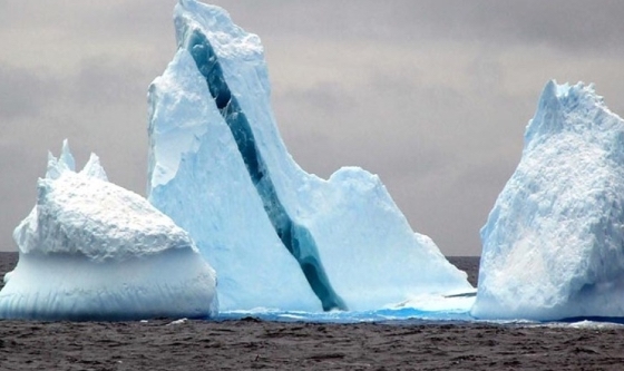 El deshielo glaciar filtra gas metano y agrava el calentamiento global