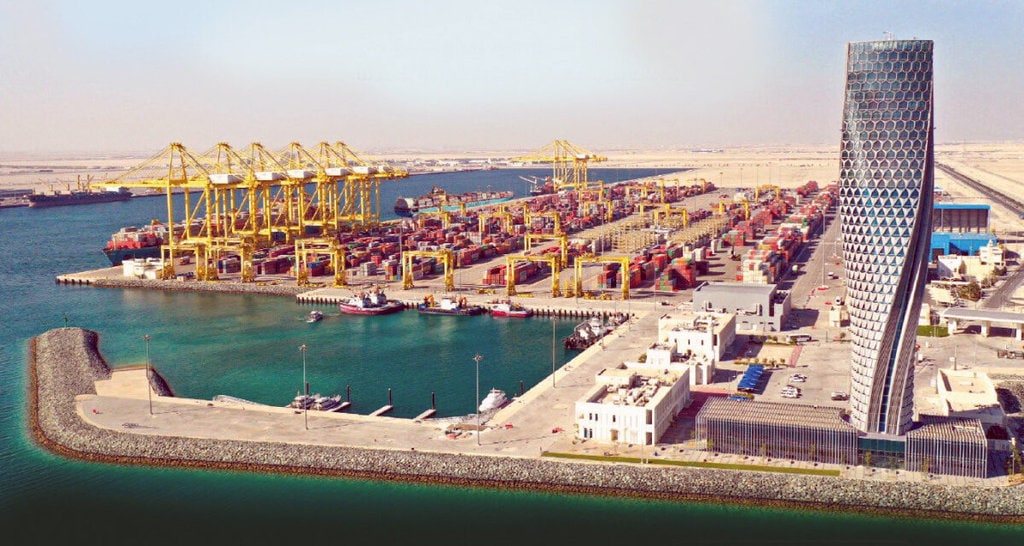 Qatar muestra un puerto de contenedores a escala mundial
