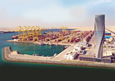 Qatar muestra un puerto de contenedores a escala mundial