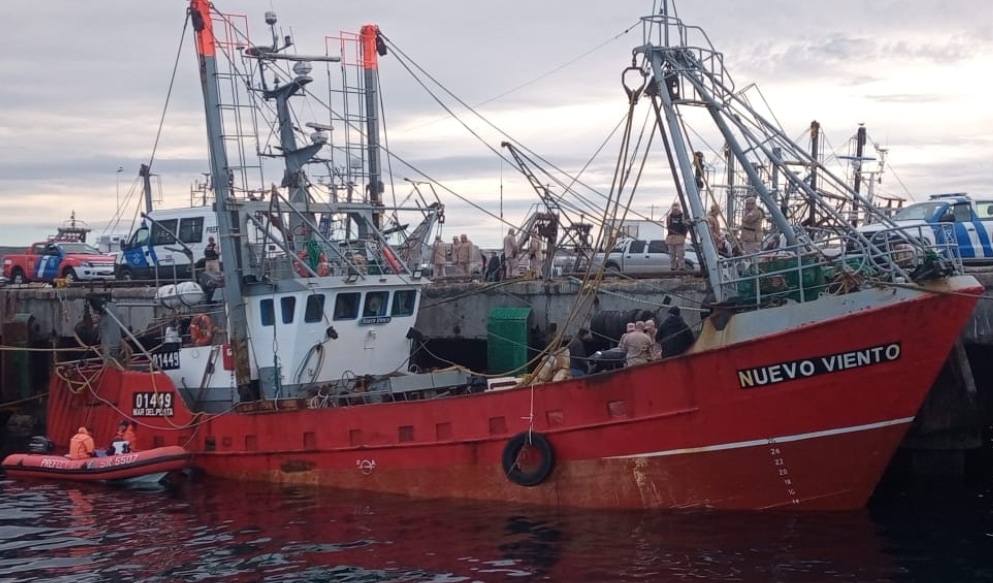 Colectivo “Ningún hundimiento más” pide incorporación de dispositivos de seguridad en buques pesqueros