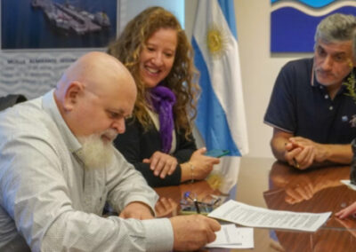 Puerto Madryn firma acuerdo para la conservación del monte patagónico