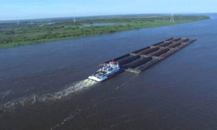 Capitán de la Marina paraguaya critica la posición de Paraguay con respecto al cobro del peaje en la Vía de Navegación del Paraná