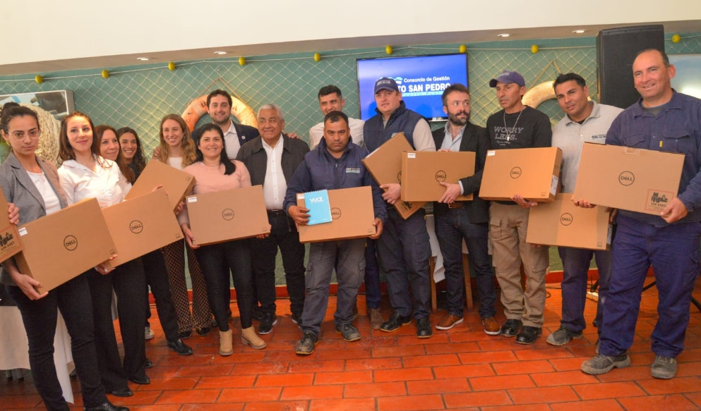 La Provincia entregó equipamiento tecnológico en los puertos bonaerenses 