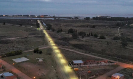 Se completó la iluminación del camino a Puerto Rosales