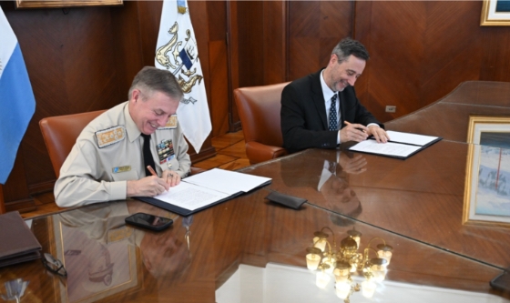 La Prefectura Naval Argentina y la Administración General de Puertos S.E. firman un convenio para uso de inmuebles