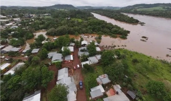 Alerta en Municipios Costeros de Misiones Ante Pronunciada Crecida del Río Uruguay