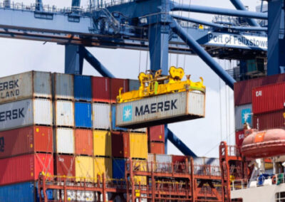 Maersk reducirá 10000 empleos para reducir costos
