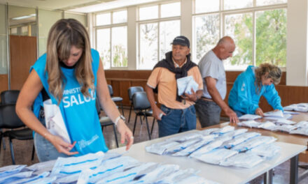 Puerto San Nicolás: 250 Anteojos recetados rntregados en el Puerto durante la visita del tren sanitario”