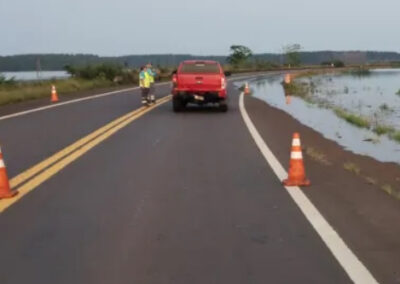 Alerta por crecida del río Uruguay: medidas de precaución y cierre de rutas en Corrientes