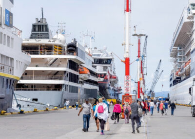 Murcia destaca el incremento de actividades del Puerto de Ushuaia