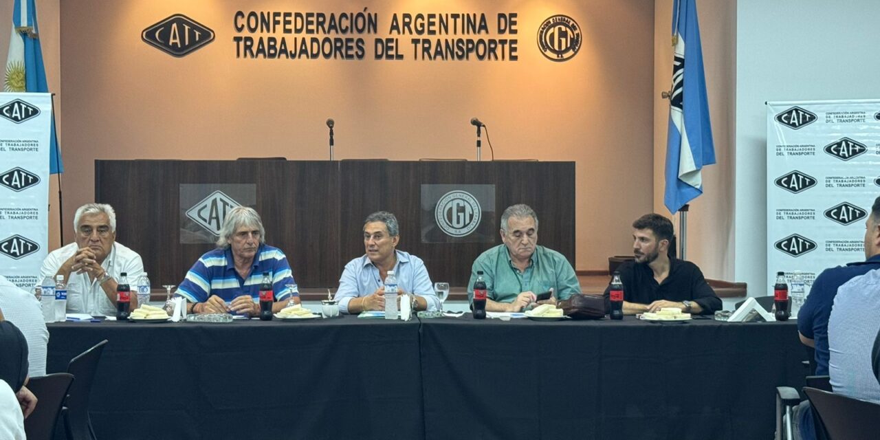 Los gremios del transporte adhieren al paro nacional convocado por la CGT