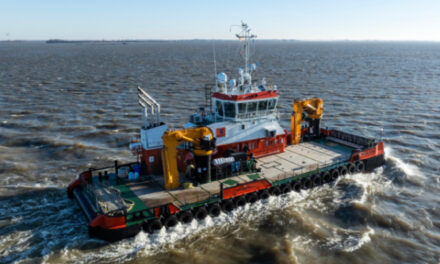 En una ceremonia especial se entregó el Damen Multi Cat 3713 Waddenstroom
