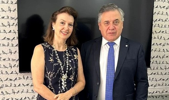 Acuerdo bilateral para avanzar en la profundización del Puerto de Montevideo a 14 pies